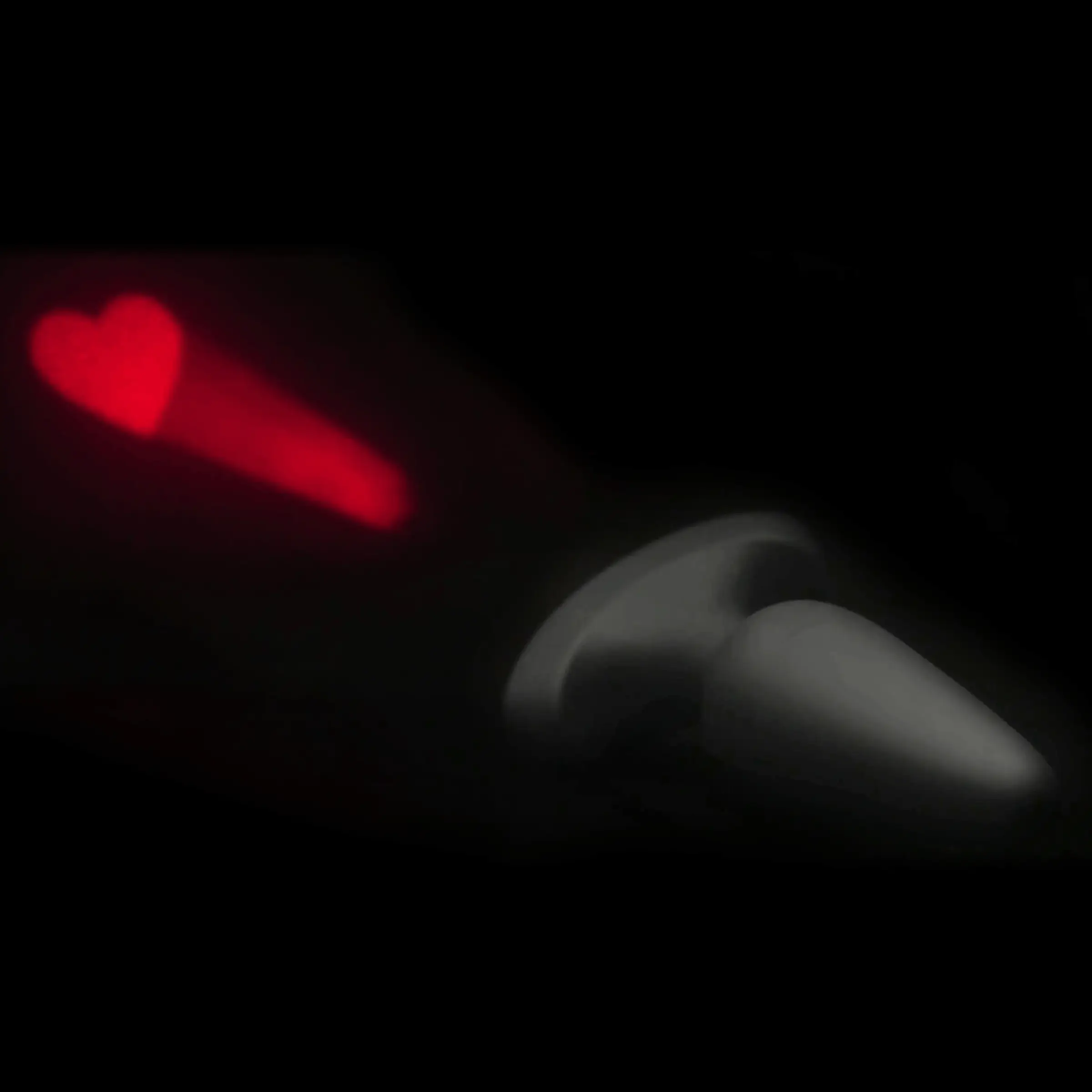 28X Laser Heart Silicone Anal Plug with Remote - Image 2