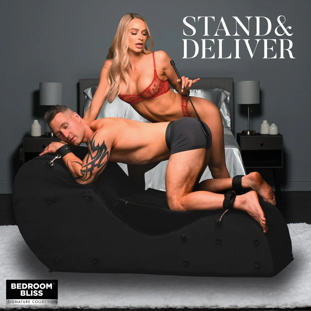The Bondage Love Couch - Image 9