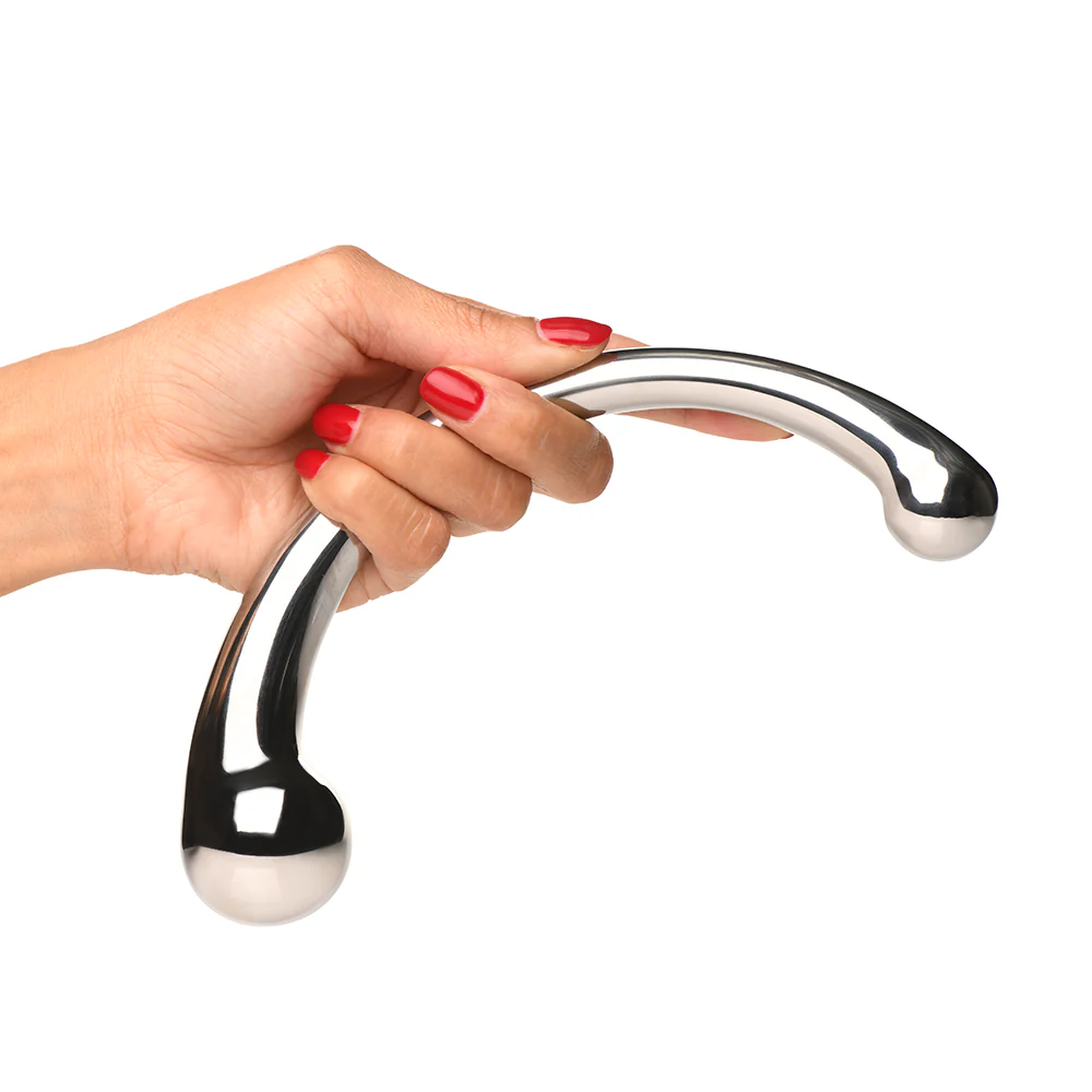 The Chrome Crescent Dildo - Image 3