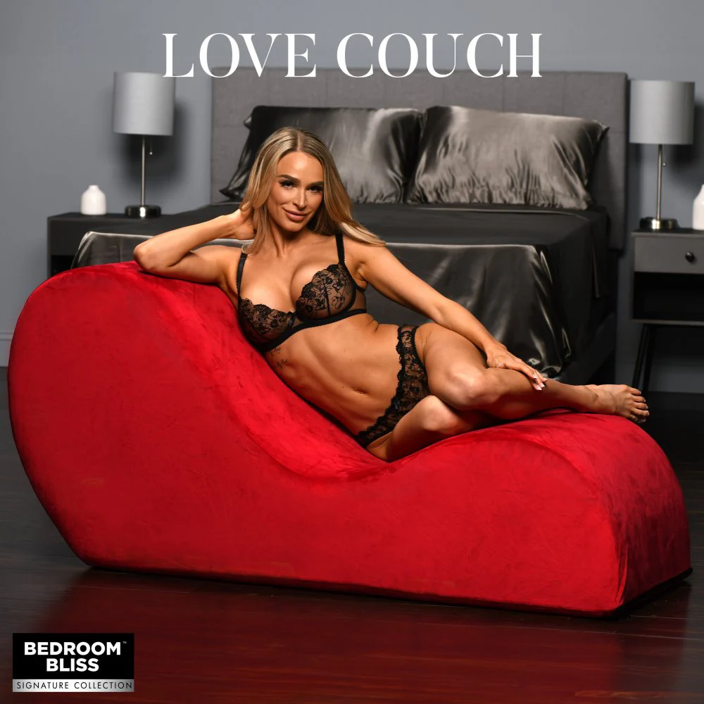 The Love Couch - Image 10